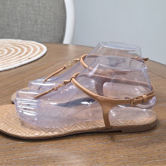 Tory Burch Marion quilted Sandals - Picture 8 of 10